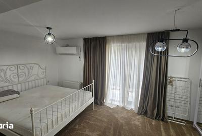 Casă cu 4 camere cu Piscina în Central - 7