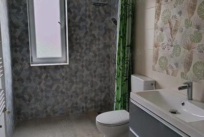 Casă cu Teren 250 Mp în Grădiște - 2