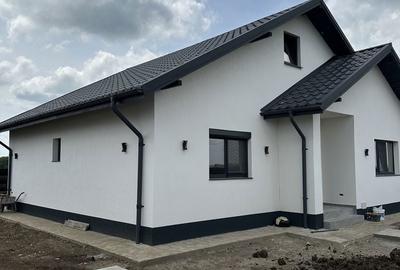 Casă cu 4 camere în Ciurbești - 6