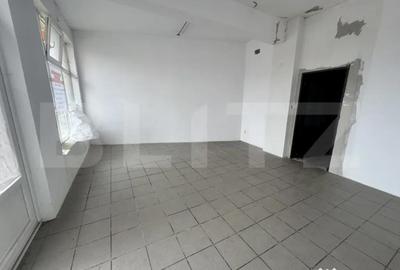 Spațiu comercial, de 67 mp, în Central - 1