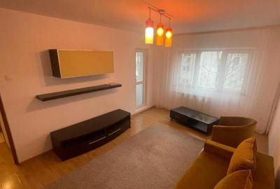 Apartament cu 2 camere decomandat, mobilat în Apărătorii Patriei - 4