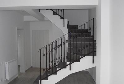 SUPER OFERTA!! 4 camere, 3 bai, 113 mp utili, curte, toate utilitatile - 15