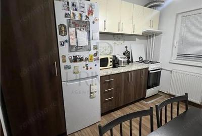Apartament cu 3 camere decomandat în Lipovei - 15