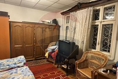 Casă individuală cu 6 camere cu Teren 2200 Mp în Periș - 16