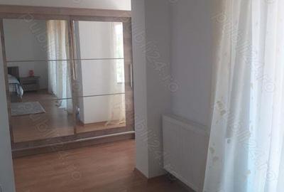 Casă cu 4 camere cu Teren 1478 Mp în Pucioasa - 4