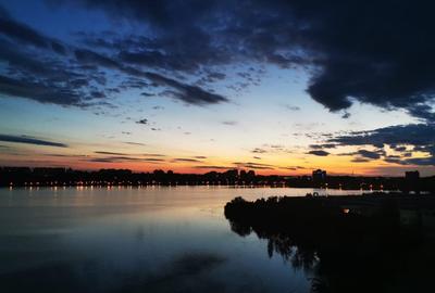 Apartament cu priveliste spectaculoasa catre lac, complet mobilat si utilat!!! - 9