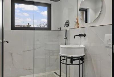 Vanzare vila eleganta D+P+2E | 283 mp | renovata complet si  reconsolidare | dot - 24