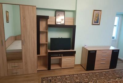 Apartament 1 camera de vanzare - 1