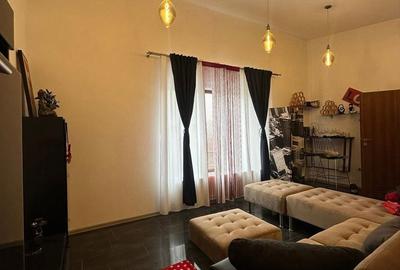 Casă cu 3 camere în Central - 17