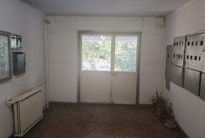 Apartament 2 Camere - Decomandat - Centrala - Parcare-Etaj 2/4 - Zona Vacaresti Apartament 2 Camere - Decomandat - Centrala - Parcare-Etaj 2/4 - Zona Vacaresti - 11