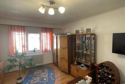 Apartament cu 3 camere decomandat, mobilat în Vasile Alecsandri - 2