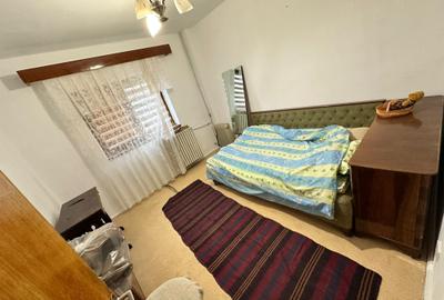 Apartament cu 3 camere decomandat în Piața Nouă - 8