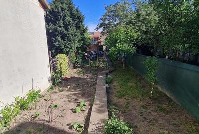 Vanzare casa cu anexa locuibila si teren - 7