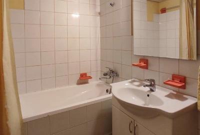 Apartament cu 2 camere decomandat în Aeroport - 1