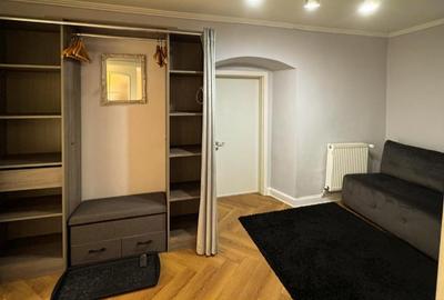 Apartament 2 camere in centrul istoric, renovat cu stil, pe strada Republicii - 6