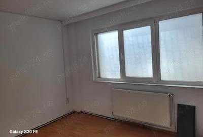 Spațiu comercial, de 16 mp, în Central - 5