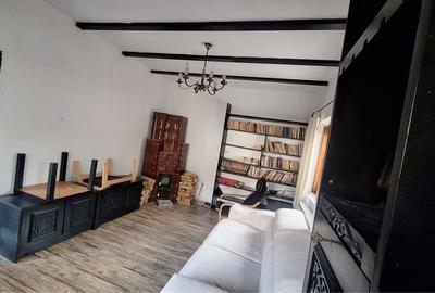 Casă cu 4 camere în Rucăr - 7