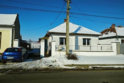 Casă cu 2 camere cu Teren 500 Mp în Central - 4