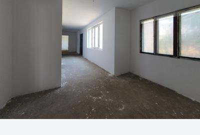 Casă cu 2 camere cu Teren 871 Mp în Aviatorilor - 2