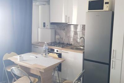 Apartament cu 3 camere decomandat în Central - 3