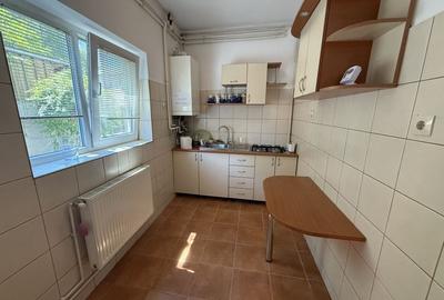 Apartament 3 camere decomandat in vila - 6