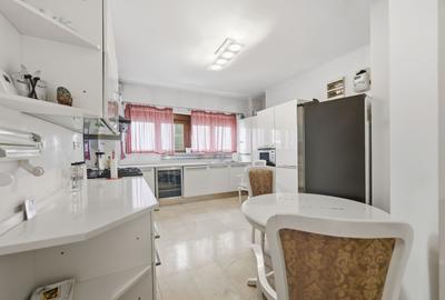 Apartament cu 3 camere, mobilat în Primăverii - 8