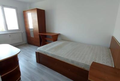 Garsonieră semidecomandată în Tei - 1