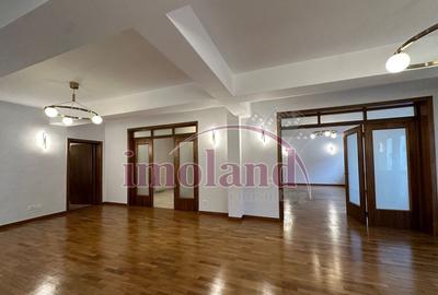 Inchiriere - 4 camere renovate integral - Primaverii - 2