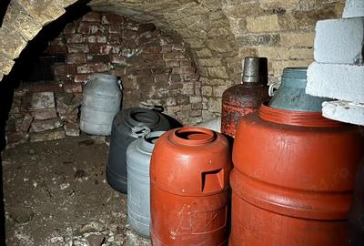 Corp casa Copou Sararie intabulata -renovat, mobilat, cu anexa si beci - Pret redus! - 5