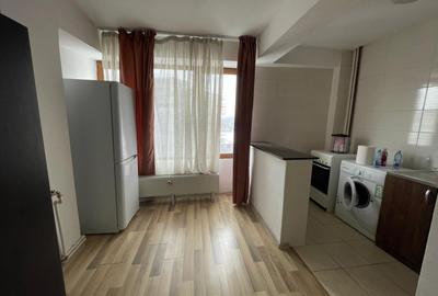 Garsonieră semidecomandată, mobilată în Vitan - 3