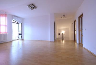 Dobroesti, Str. Doinei, vila P+E+M superba, 6 camere si 3 bai cu finisaje LUX - 16