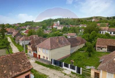 Casa spatioasa cu anexe si gradina in localitatea Ungra/Brasov - 19