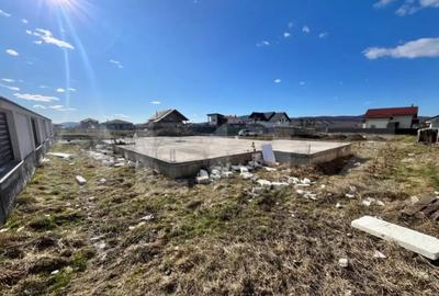 Teren de 750 mp, în Unirea