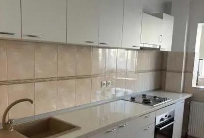 Apartament cu 4 camere semidecomandat în Apărătorii Patriei - 2