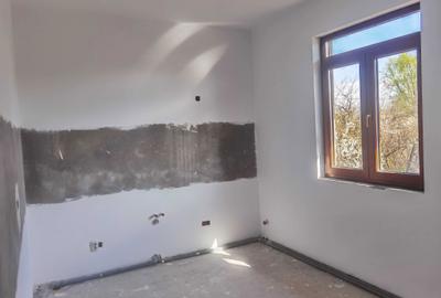 Casă cu 4 camere în Cocorăștii Mislii - 5