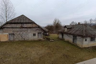 Casă cu 2 camere în Bârsău - 10