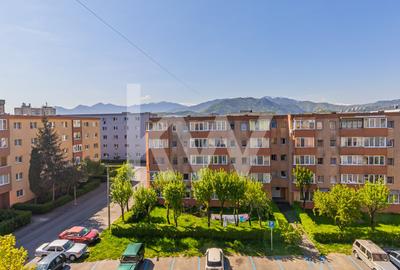 Apartament cu 2 camere decomandat, mobilat în Tractorul - 15