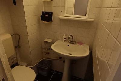 Apartament cu 3 camere decomandat în Central - 8