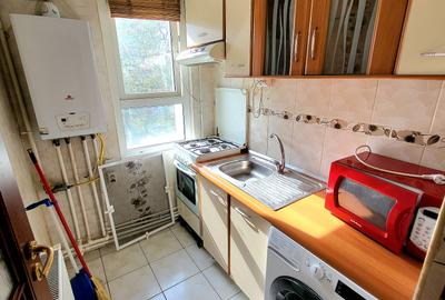 Apartament cu 3 camere semidecomandat în Micro 19 - 4