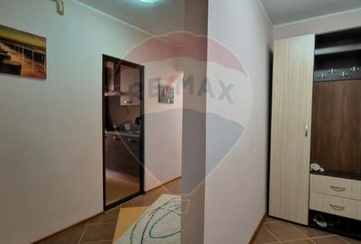 Apartament cu 2 camere decomandat, mobilat în Micro 13 - 9