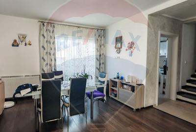 Casă cu 4 camere cu Teren 220 Mp în Sânpetru - 20