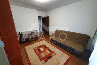 Garsonieră decomandată în Tudor - 2