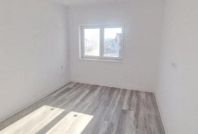Apartament cu 2 camere decomandat în Central - 4