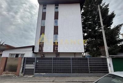 Apartament cu 4 camere semidecomandat, mobilat în Rahova - 17