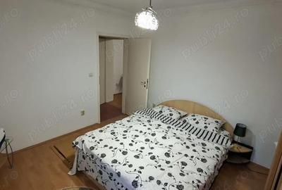 Apartament cu 3 camere decomandat în Medicină
