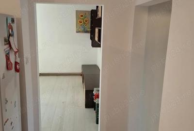 Apartament cu 3 camere decomandat în Dâmbovița - 4