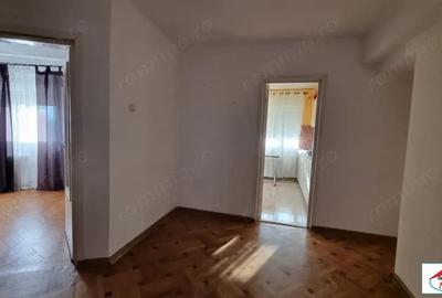 Apartament cu 3 camere decomandat în Central - 10