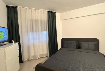 Apartament cu 3 camere decomandat, mobilat în Poarta 6 - 17