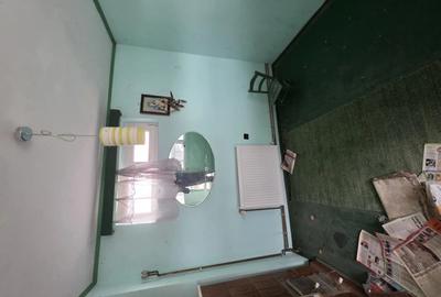 Casa de vanzare pe strada Valeni - 2