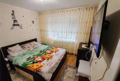 Zona Alecu Russo , 3 camere semidecomandate , renovat , 67.0 - 3